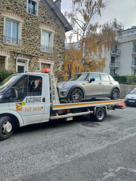 Remorquage auto à Versailles